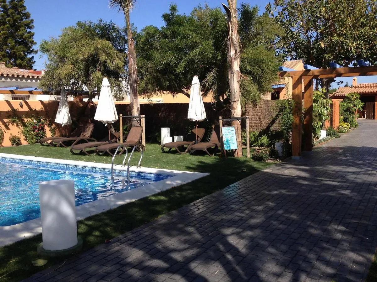 Holiday home Casabungalow En Complejo Turistico Con Jardin Pr Cadiz Spain