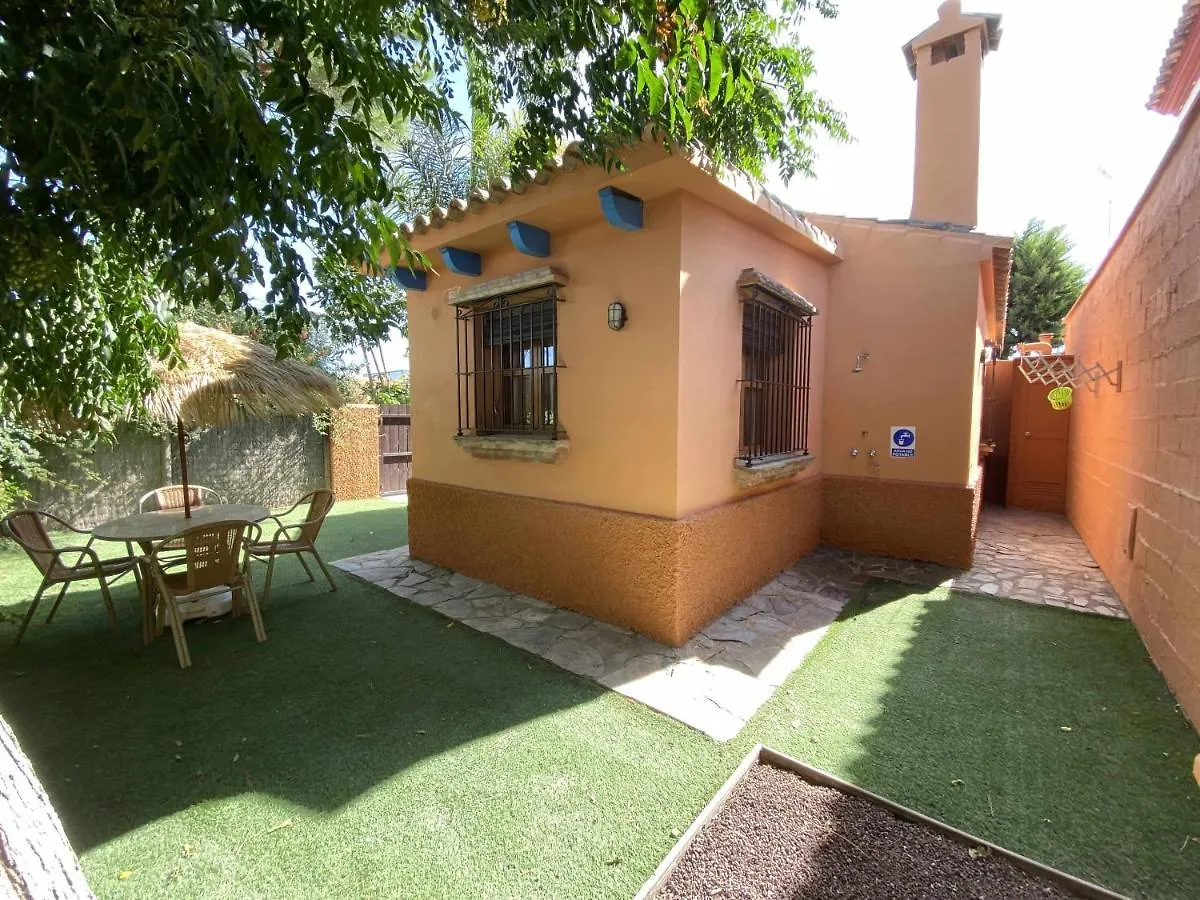 Casabungalow En Complejo Turistico Con Jardin Pr Cadiz Holiday home